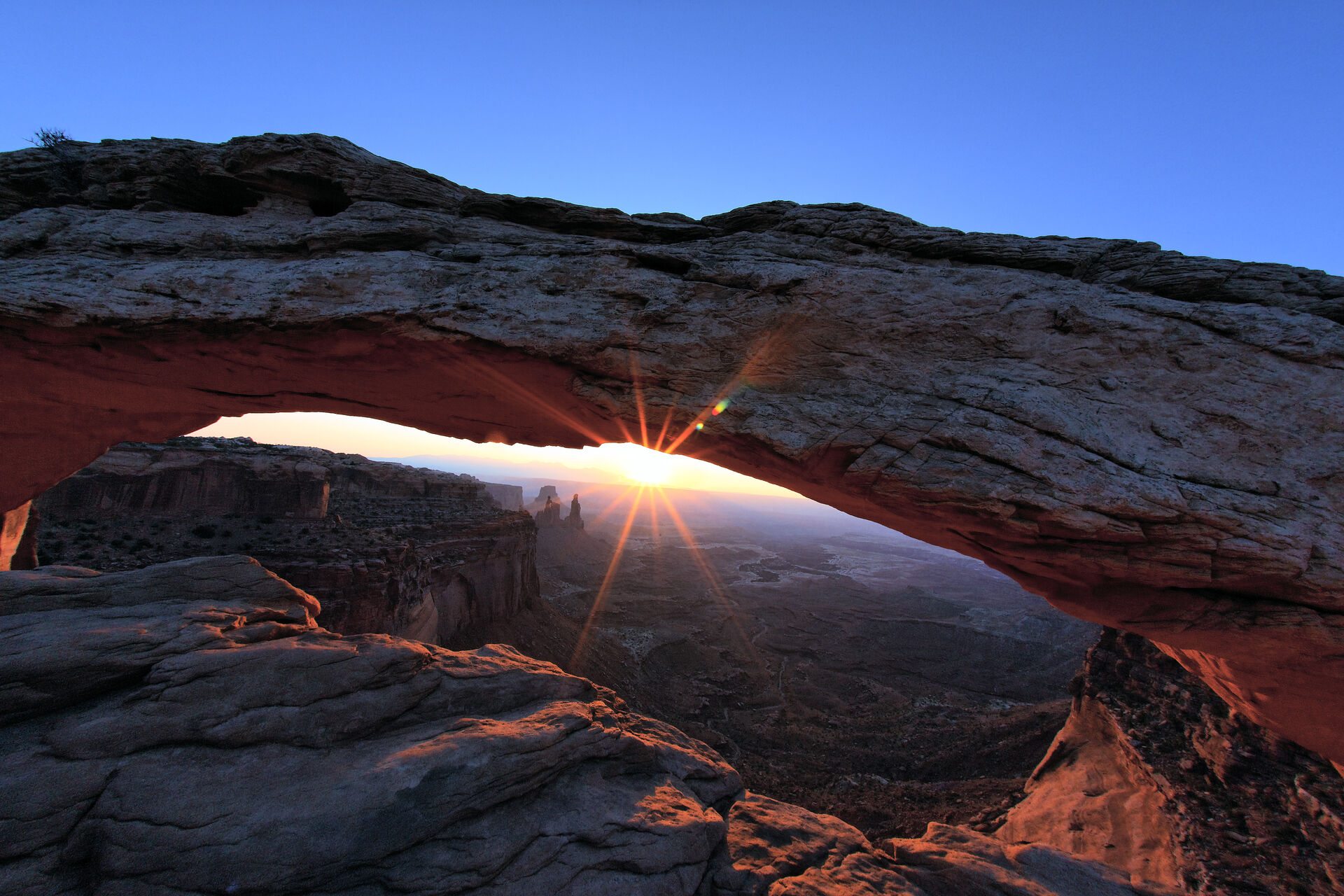 Sunrise at Mesa Arch, Utah